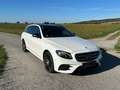 Mercedes-Benz E 220 E 220 d T Aut. AMG-Line Panoramaschiebedach Weiß - thumbnail 1