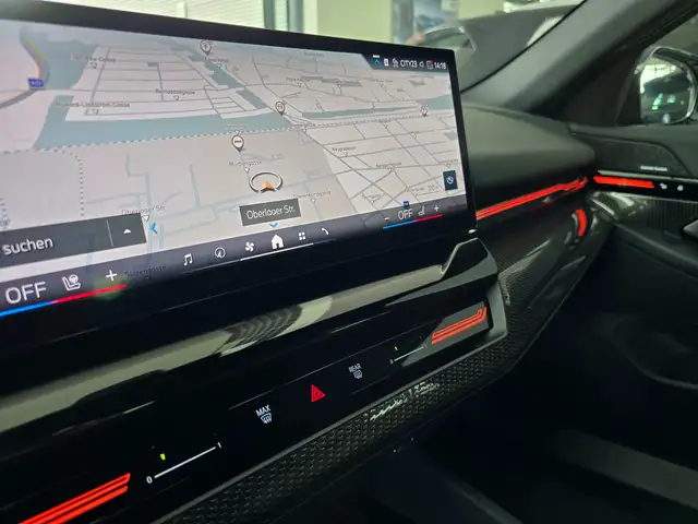 BMW 520 d xDrive Touring -Modell G61 M-Aerodynamikpaket Ansicht 26