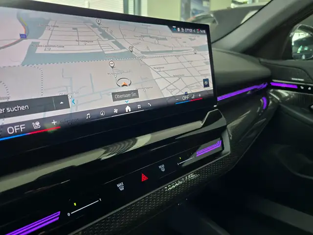 BMW 520 d xDrive Touring -Modell G61 M-Aerodynamikpaket Ansicht 27