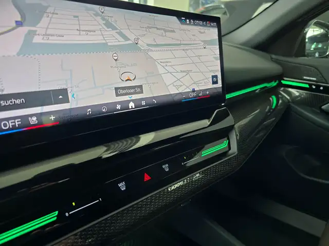 BMW 520 d xDrive Touring -Modell G61 M-Aerodynamikpaket Ansicht 23