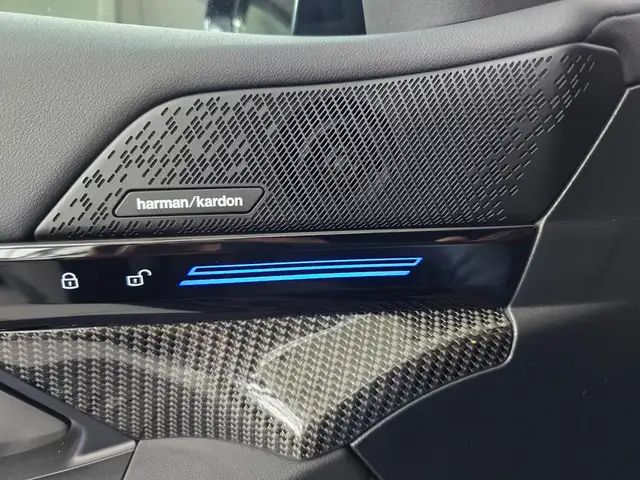 BMW 520 d xDrive Touring -Modell G61 M-Aerodynamikpaket Ansicht 28