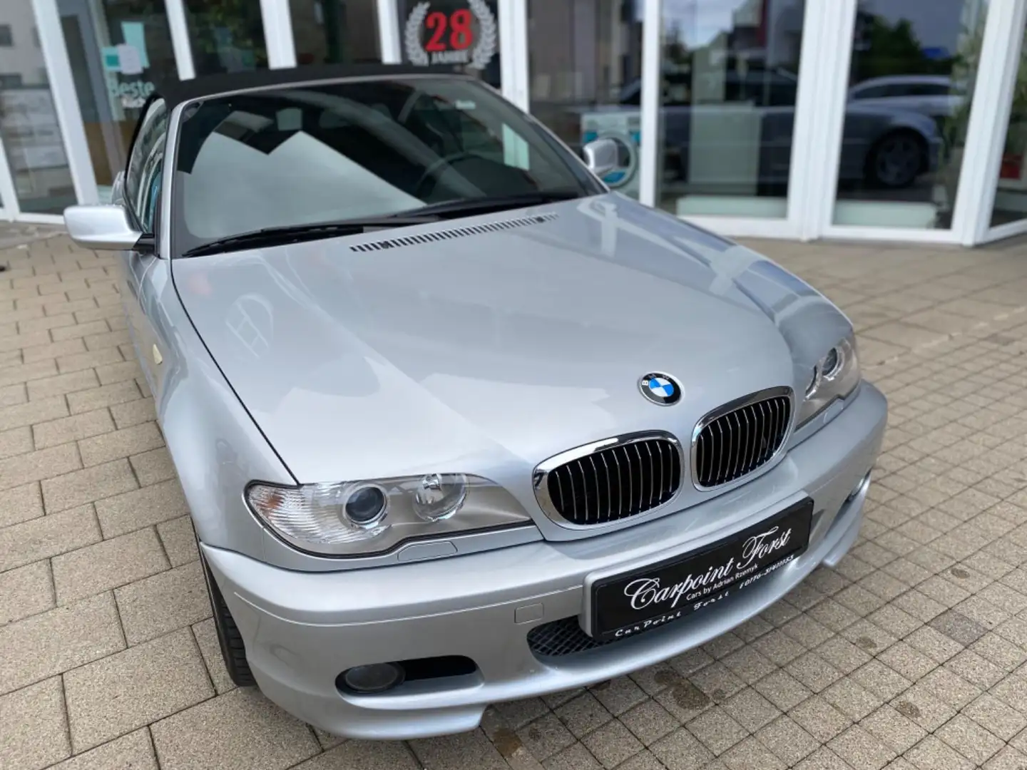 BMW 325 3 Cabrio 325 Ci, M-Paket, NAVI,2.Hand,76oookm! Silber - 2