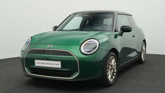MINI Cooper E Favoured Trim