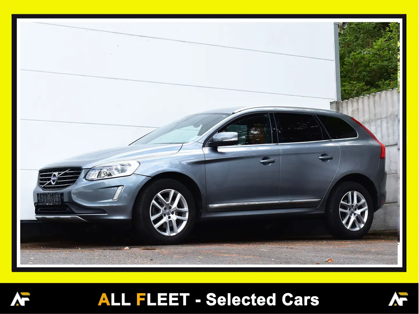 Volvo XC60 Inscription FULL - 1 PROPRIETAIRE - Carnet Complet Gris - 1