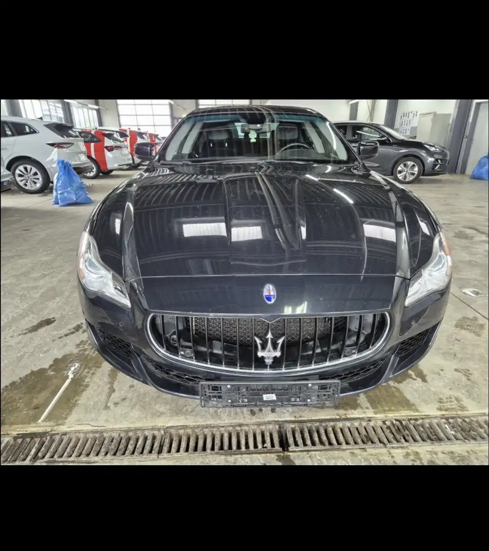 Maserati Quattroporte GTS 3.8 Schwarz - 1
