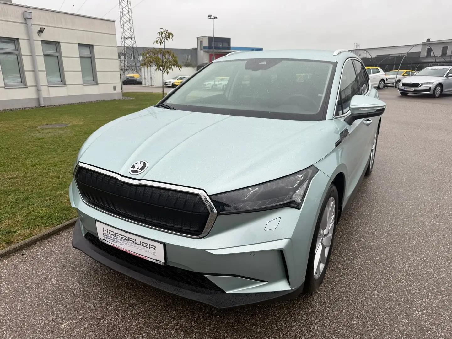 Skoda Enyaq 60 Silber - 1