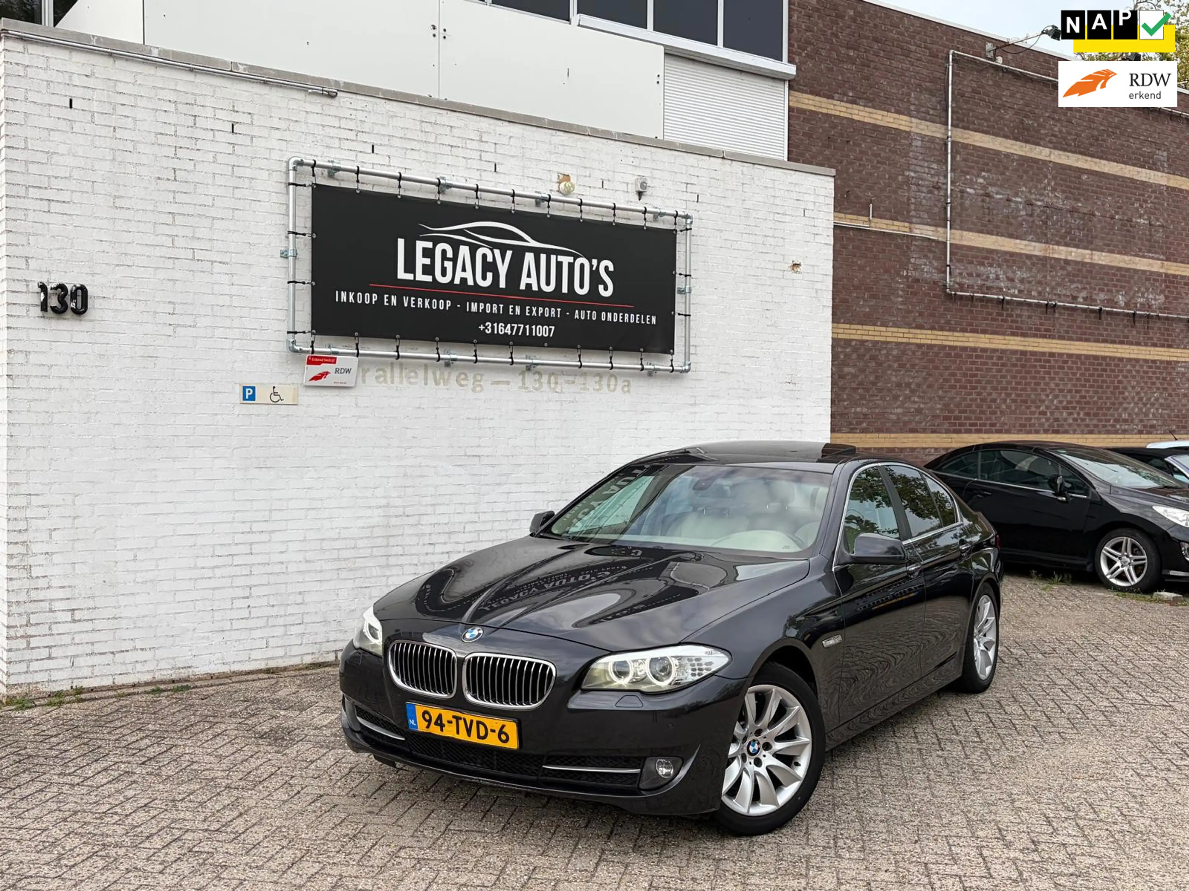 BMW 528 5-serie 528i High Executive - VOL OPTIES - RIJDT &