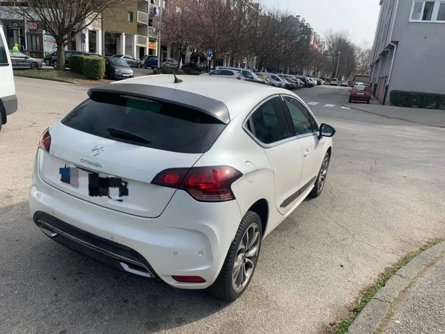 Citroen DS4 THP 200 Sport Chic - 1