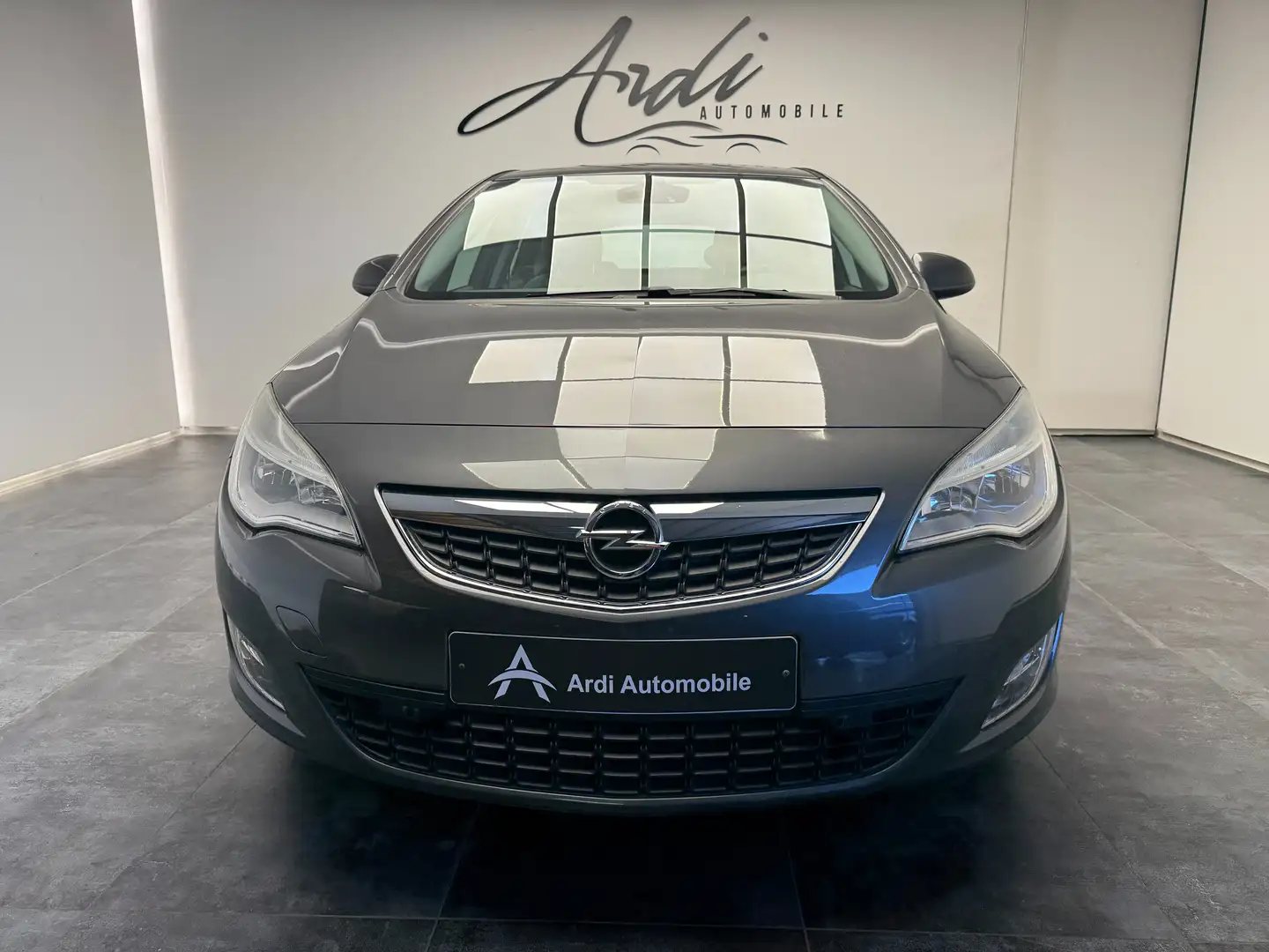 Opel Astra 1.4 Turbo *GPS*AIRCO*1ER PROP*GARANTIE 12 MOIS* Gris - 2