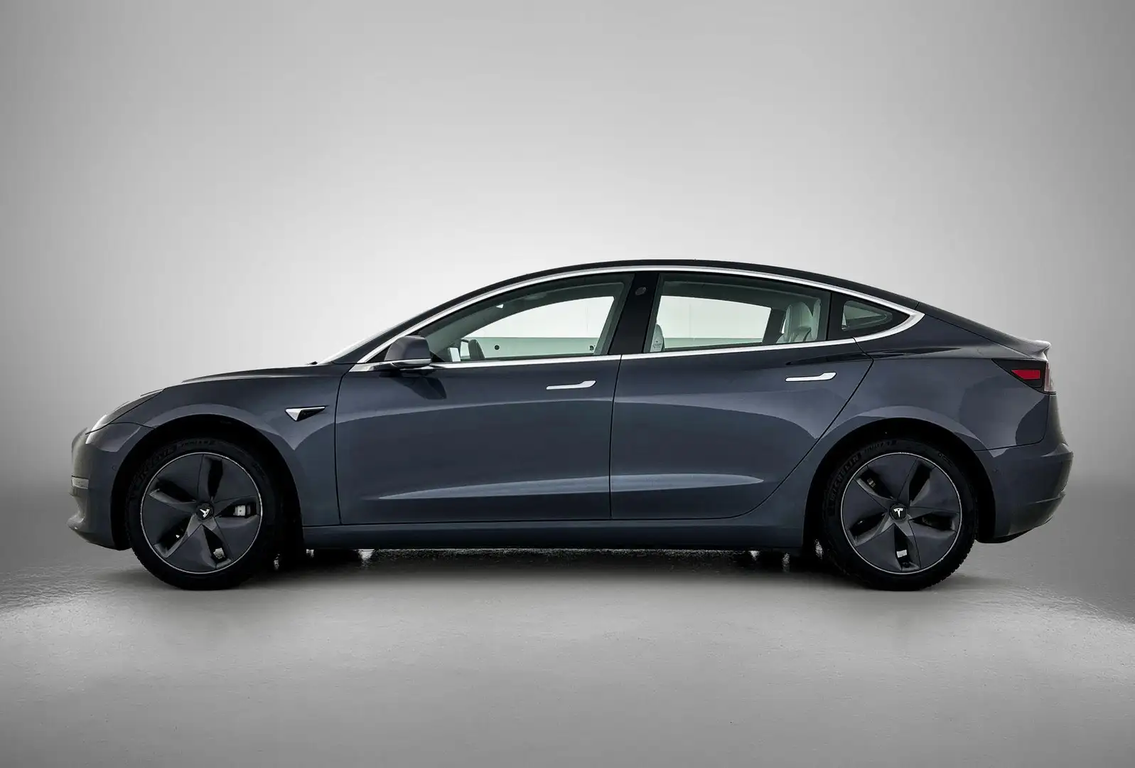 Tesla Model 3 Long Range AWD 75 kWh Gris - 2