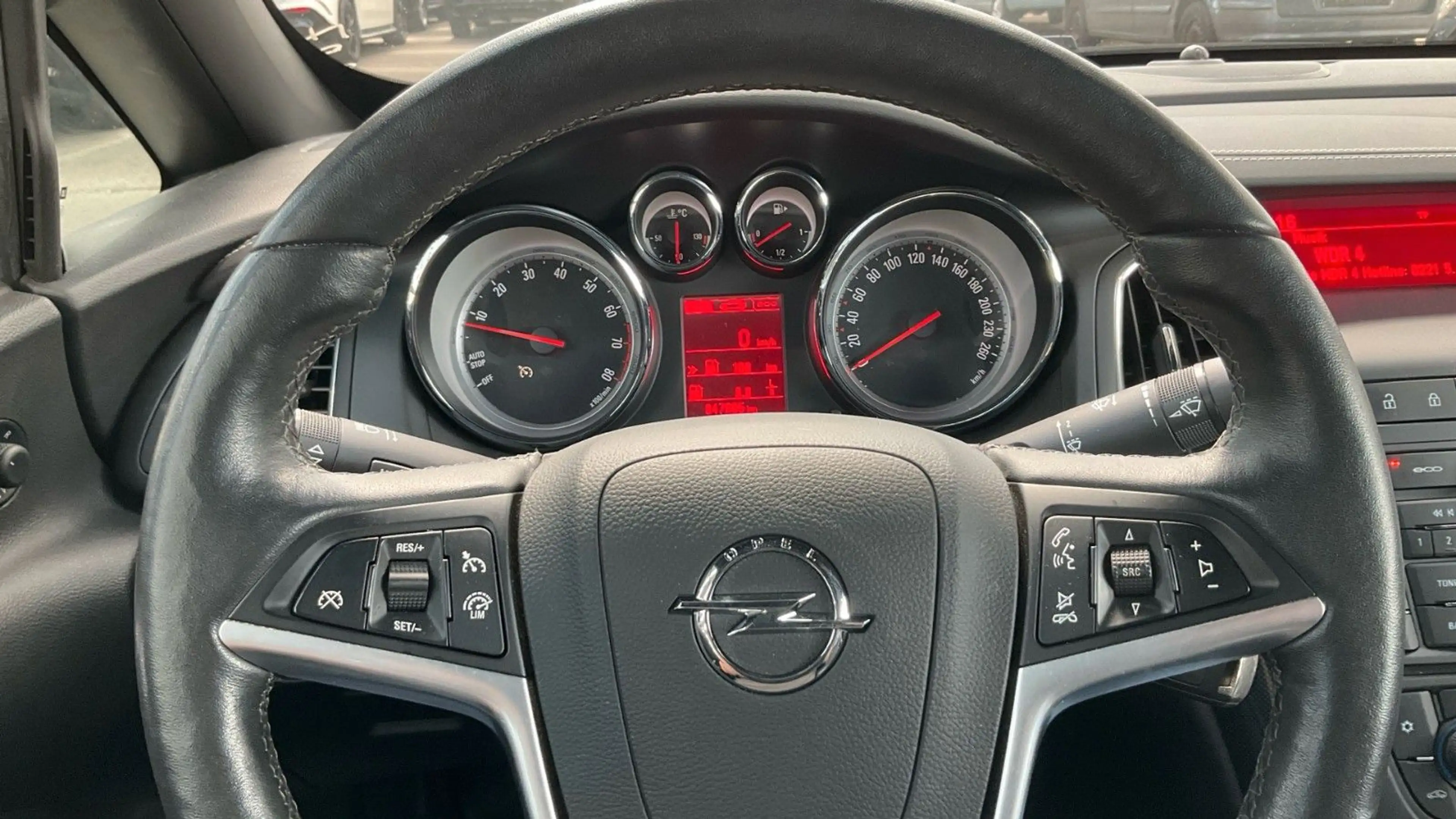 Opel Cascada 1.4 Edition/Xenon/Leder/PDC/SHZ/1.Hand — photo 12