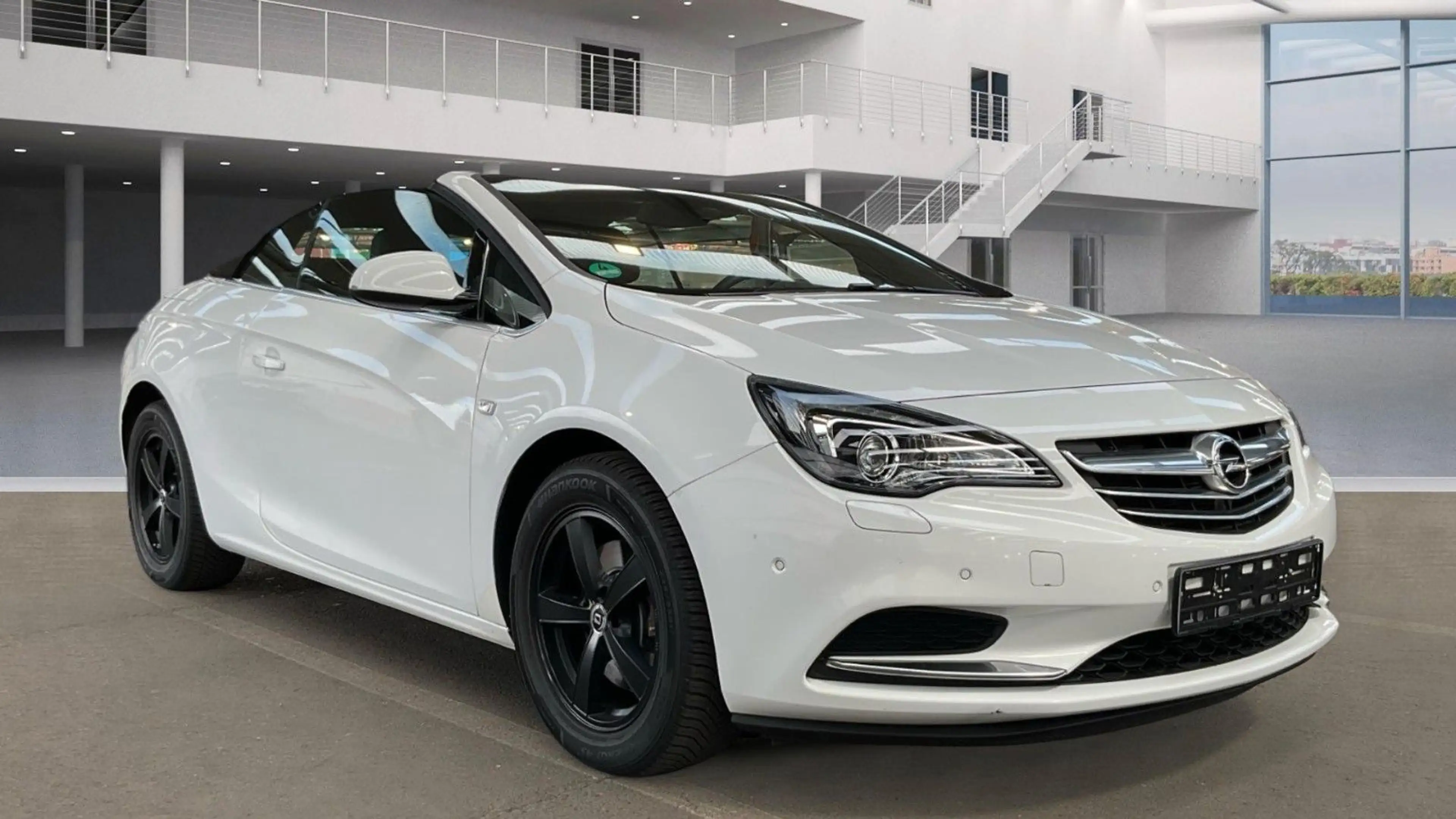 Opel Cascada 1.4 Edition/Xenon/Leder/PDC/SHZ/1.Hand — photo 5