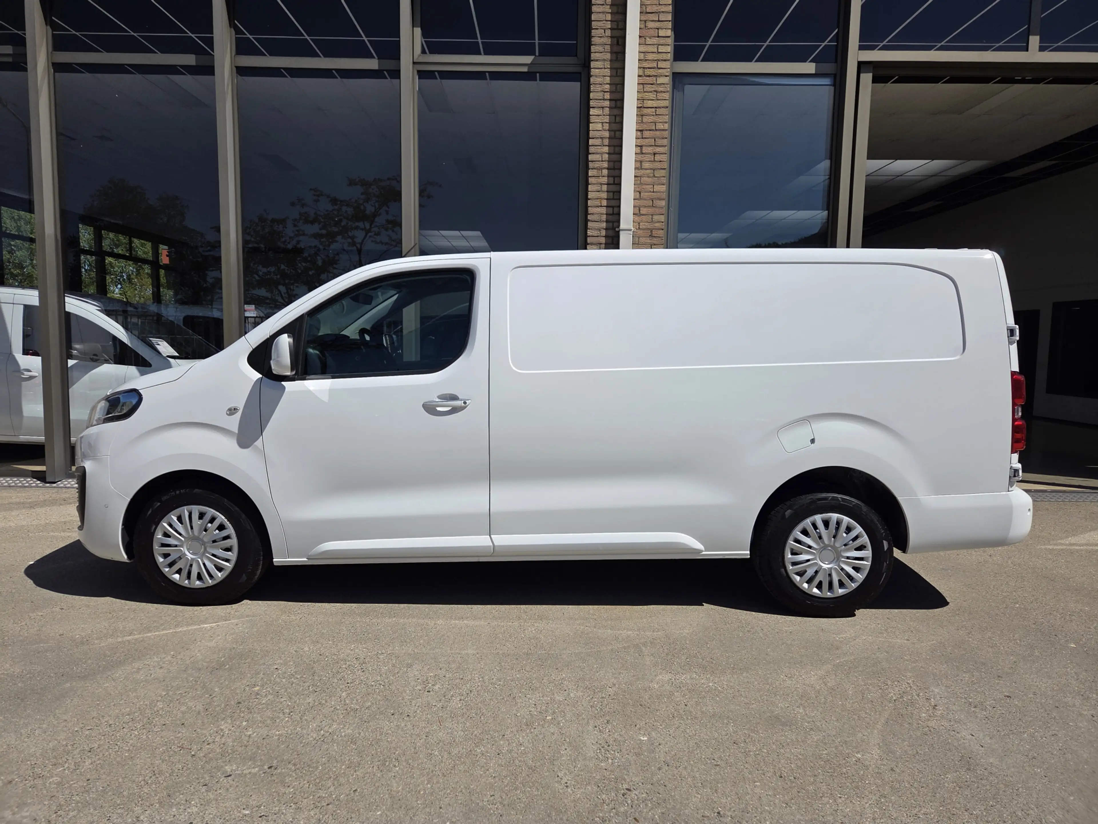 Peugeot Expert /Citroen Jumpy 2.0 BlueHDI 120Pk XL (L3) Automaat — photo 5