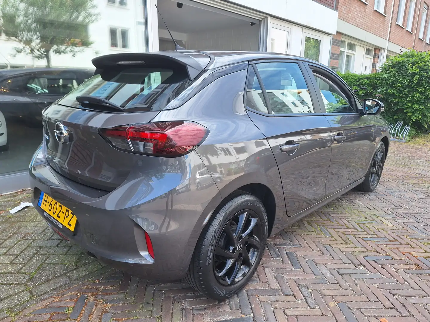 Opel Corsa 1.2 Edition /Navi/Apple/Android/1e Eig/Airco/Garan Grijs - 2