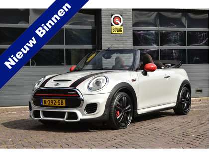 MINI John Cooper Works Cabrio Mini 2.0 Chili