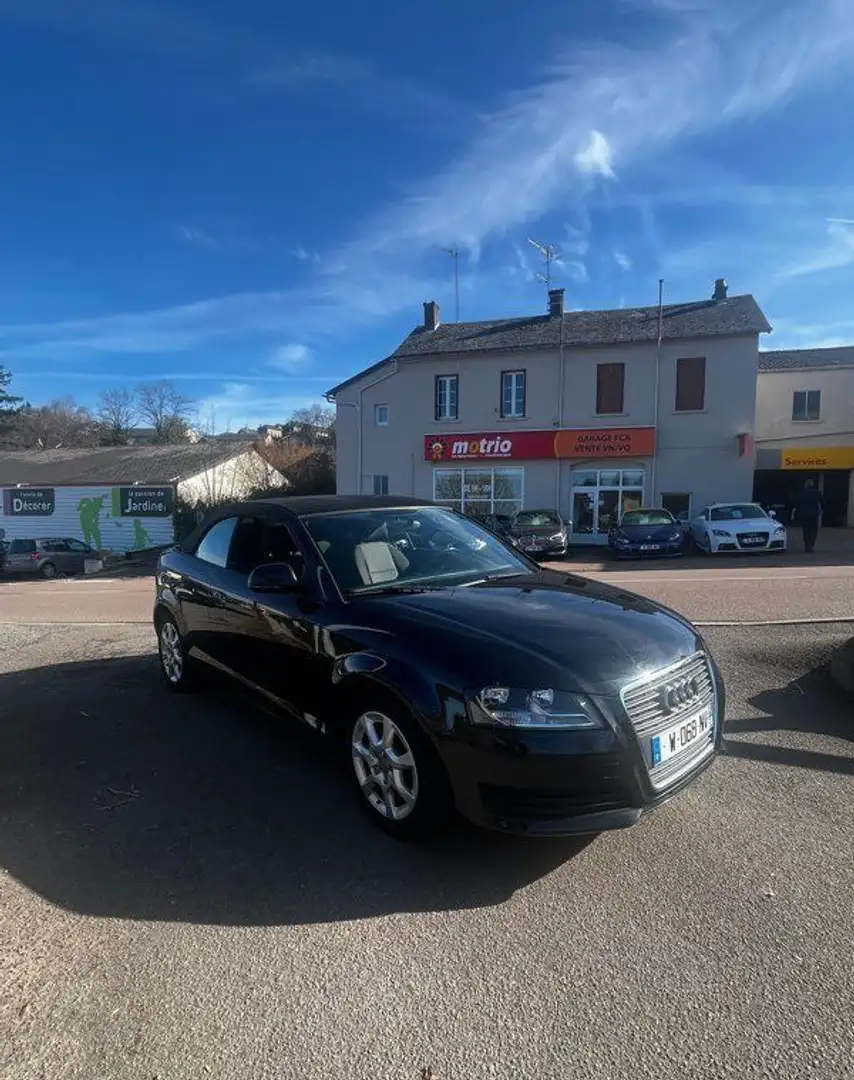 Audi A3 1.6 TDI 105 cv Cabriolet Schwarz - 2