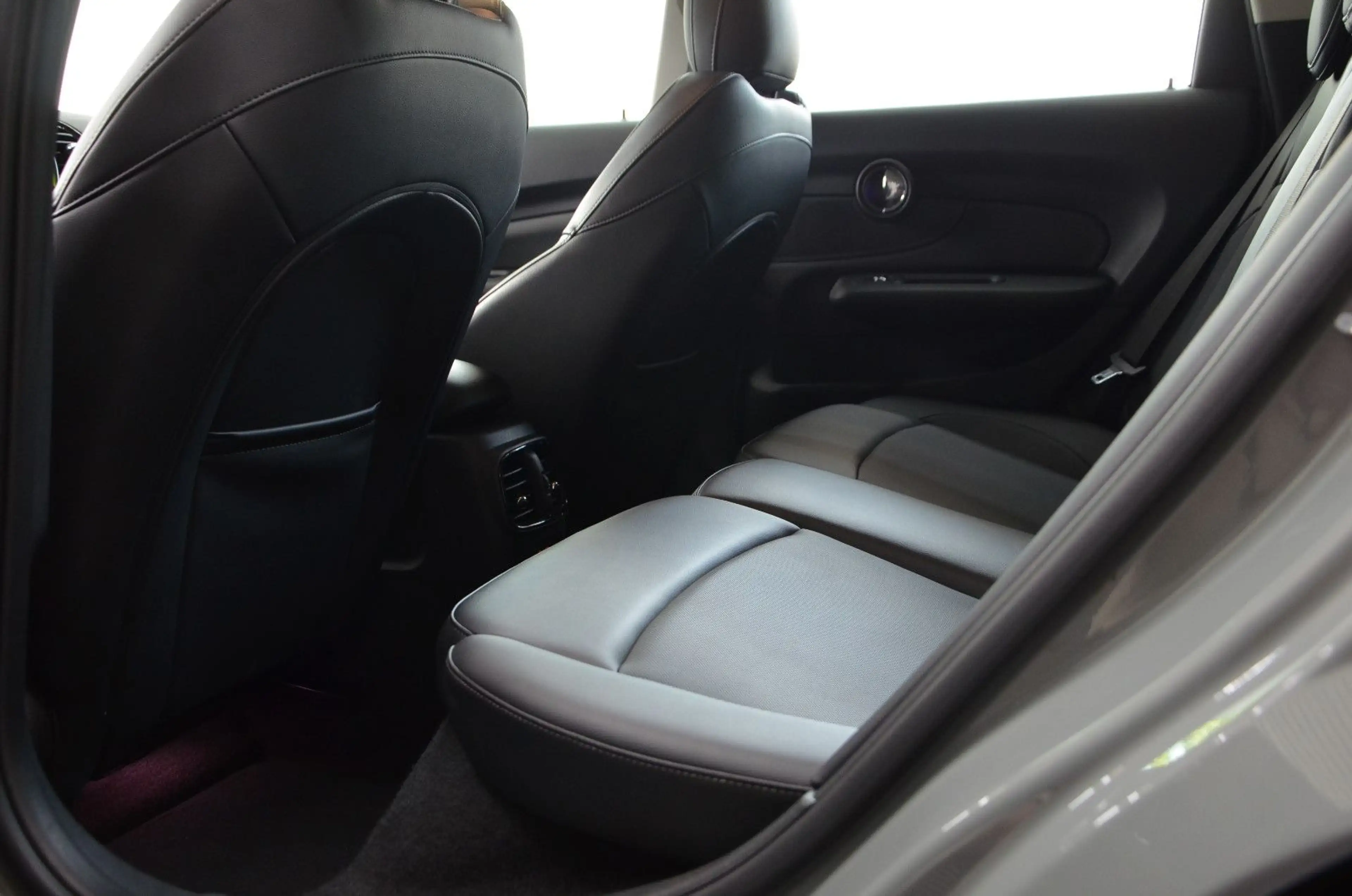 MINI Cooper Clubman *AUTOMATIK*LED*NAVI*1.HAND* — photo 14
