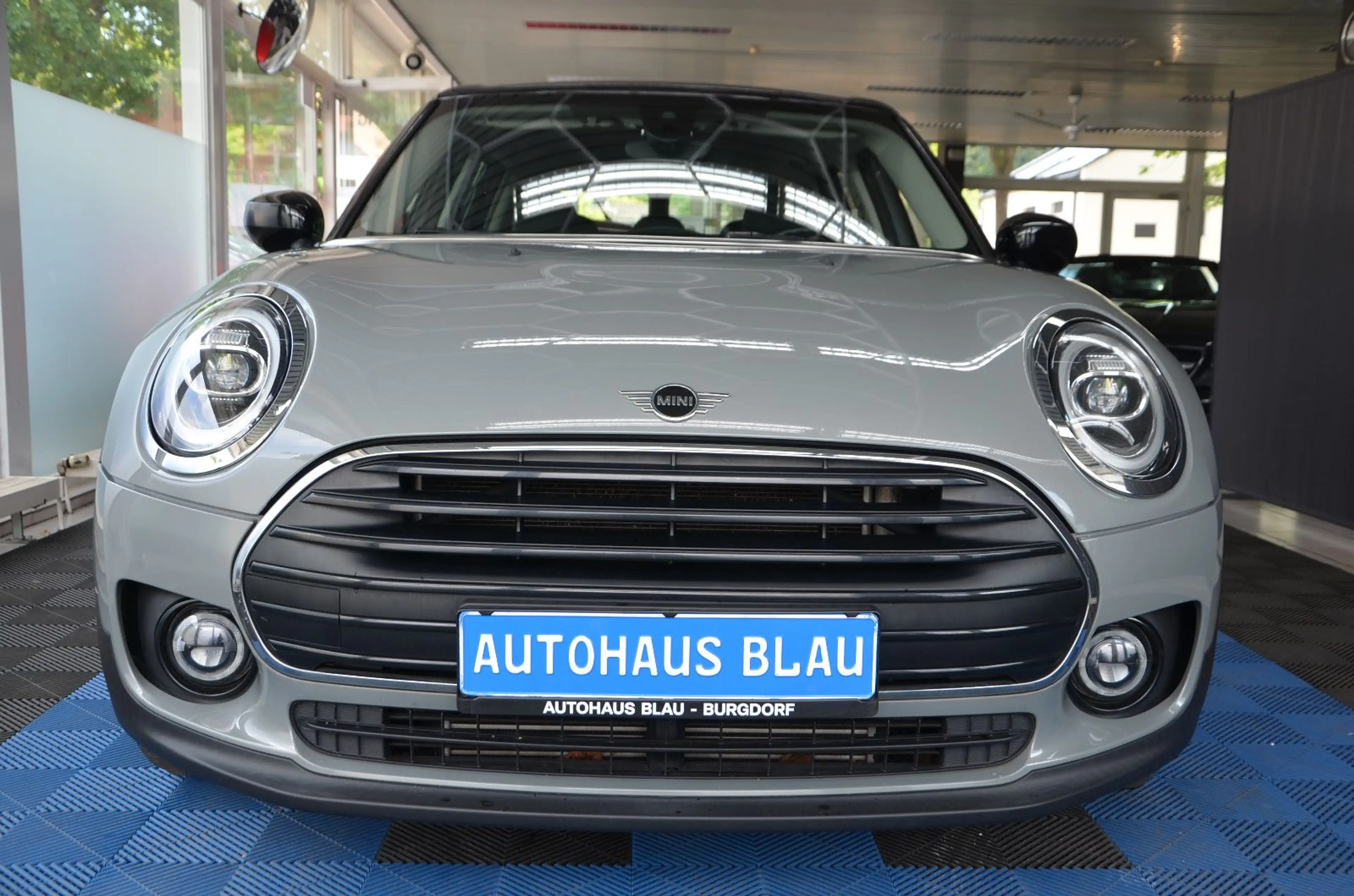 MINI Cooper Clubman *AUTOMATIK*LED*NAVI*1.HAND* — photo 2