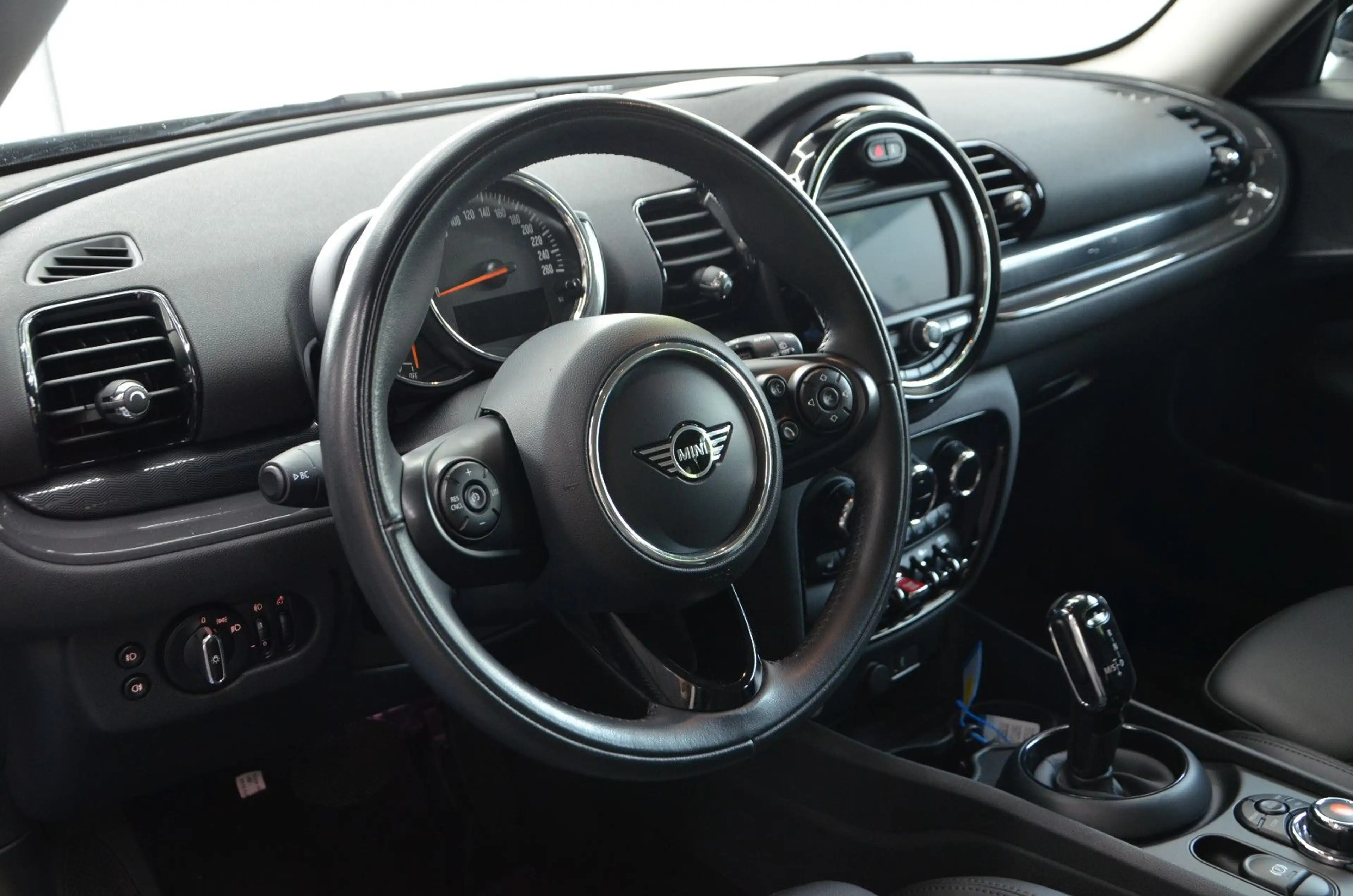 MINI Cooper Clubman *AUTOMATIK*LED*NAVI*1.HAND* — photo 10
