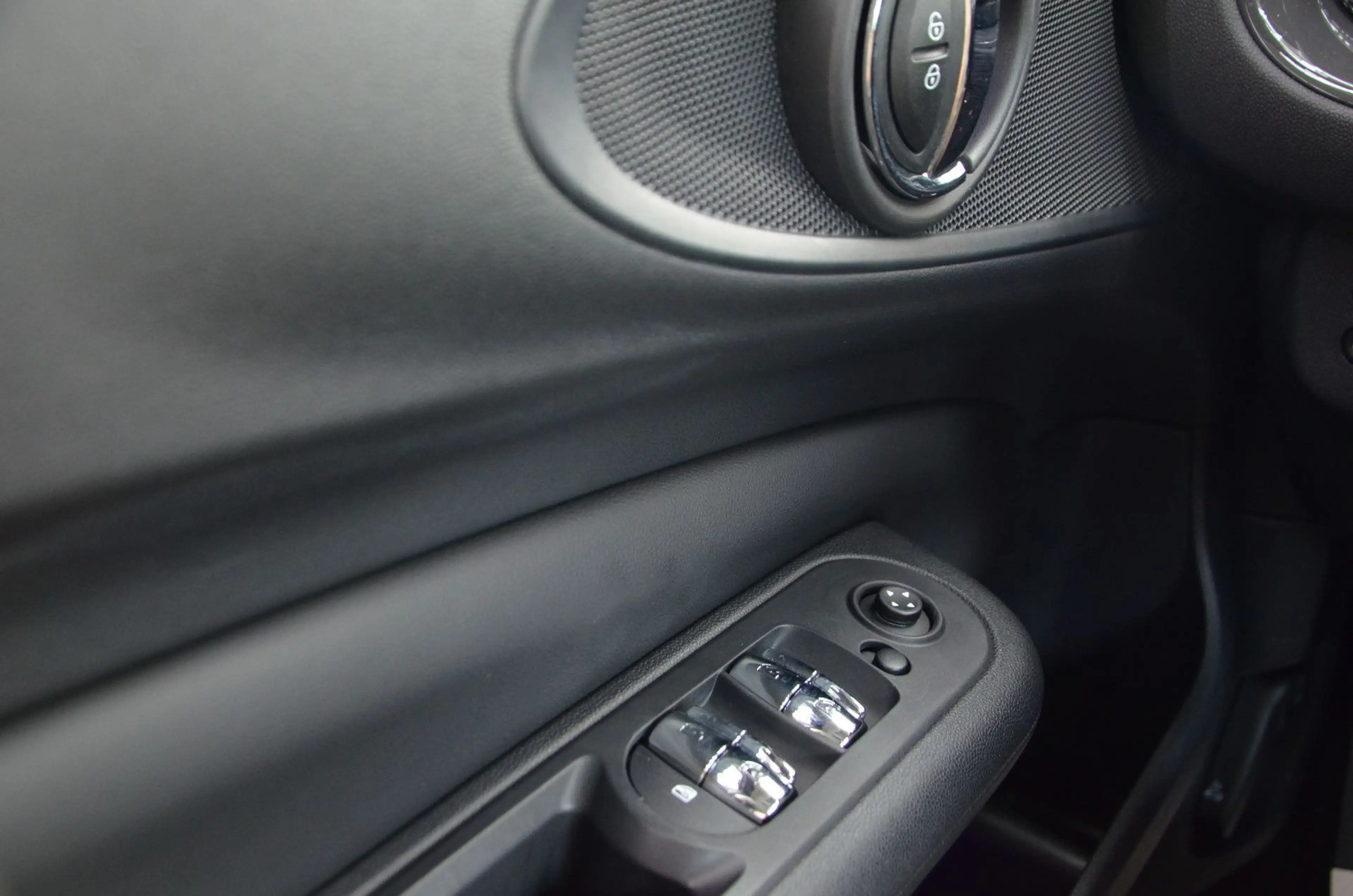 MINI Cooper Clubman *AUTOMATIK*LED*NAVI*1.HAND* — photo 11