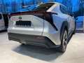 Toyota bZ4X FWD Comfort ACC+LED+Navi+2xKlima+Kam.+AUT Silber - thumbnail 24