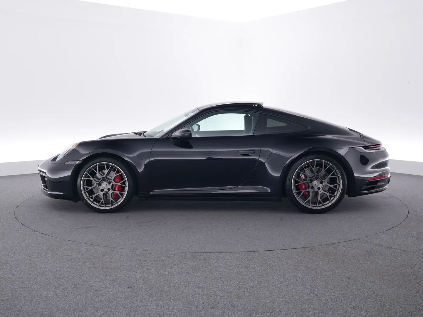 Porsche 992 Carrera S Zwart - 2