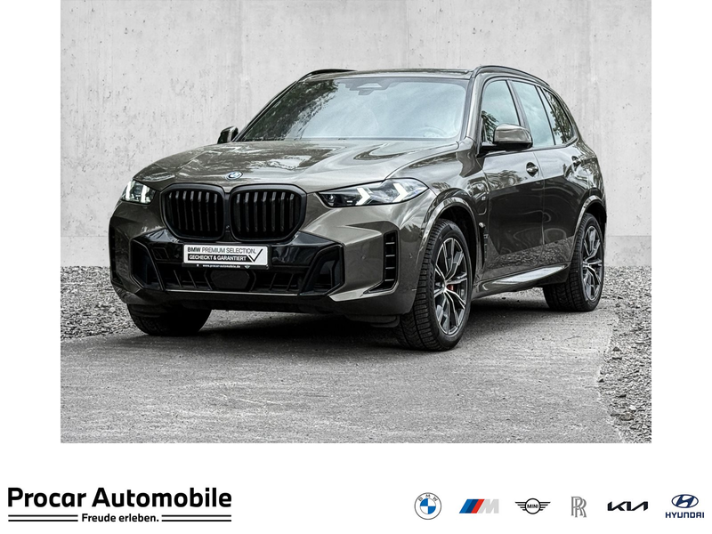 BMW X5 xDrive50e M Sport PANO AHK NAVI LED PDC V+H