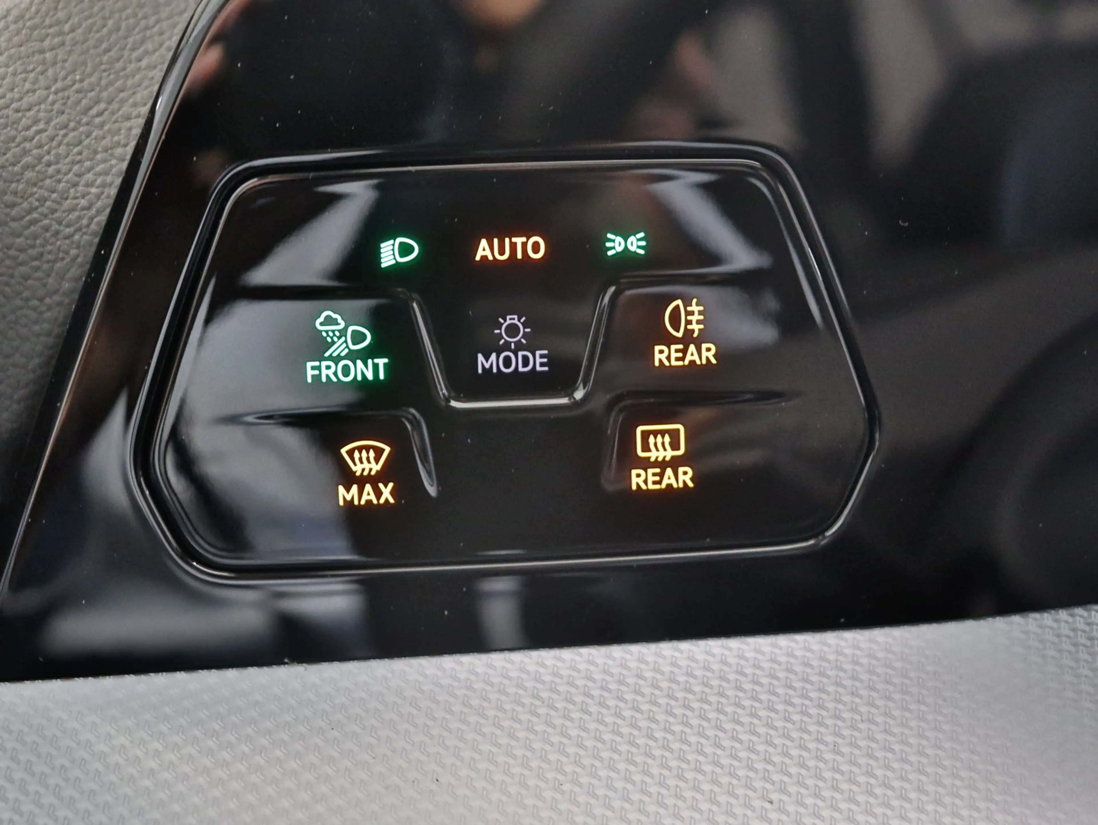 Volkswagen Golf VIII Variant Goal 1.5TSI DSG+RFKAM+ACC+AHK+SIDE... — photo 14