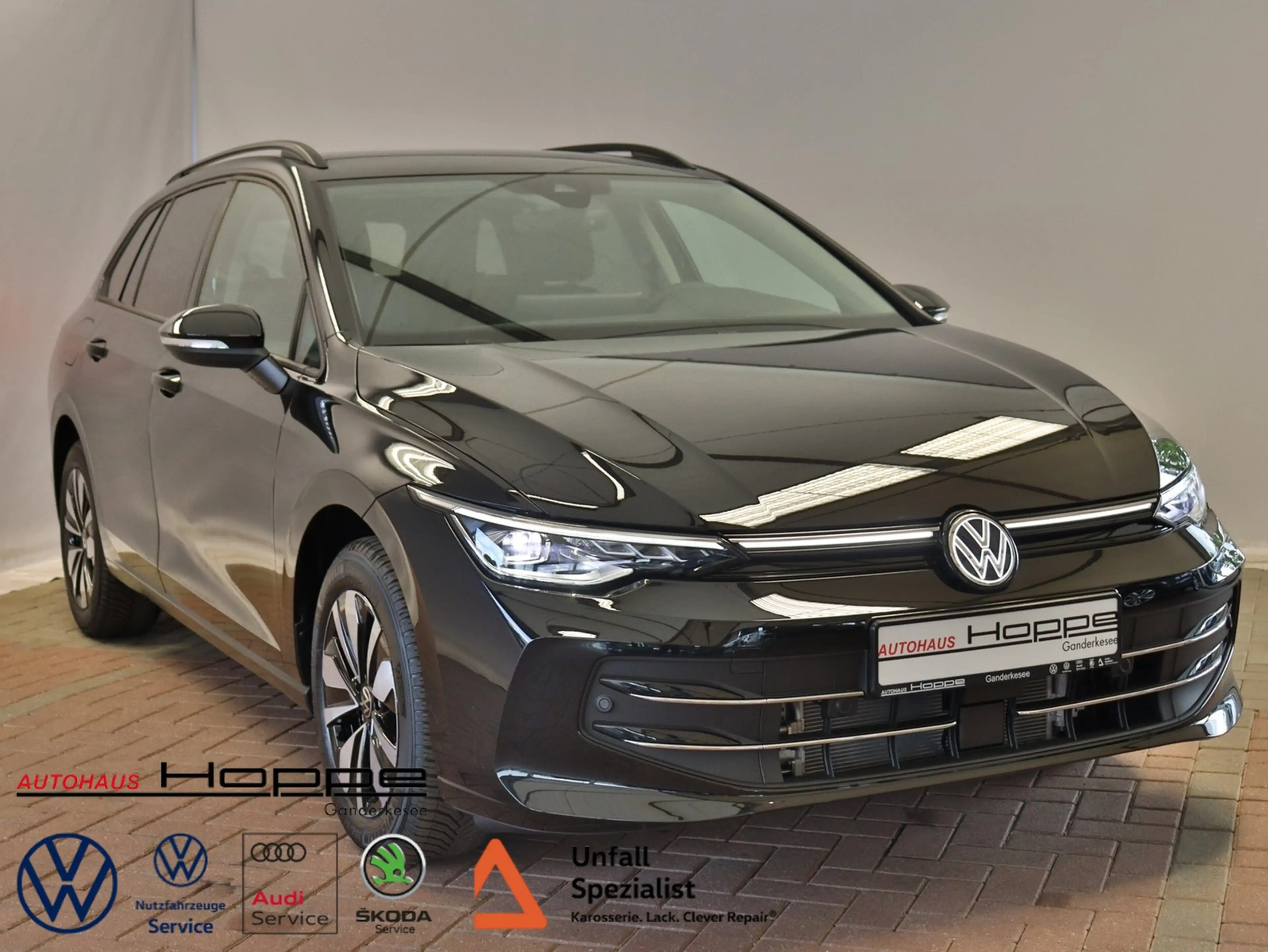 Volkswagen Golf VIII Variant Goal 1.5TSI DSG+RFKAM+ACC+AHK+SIDE...