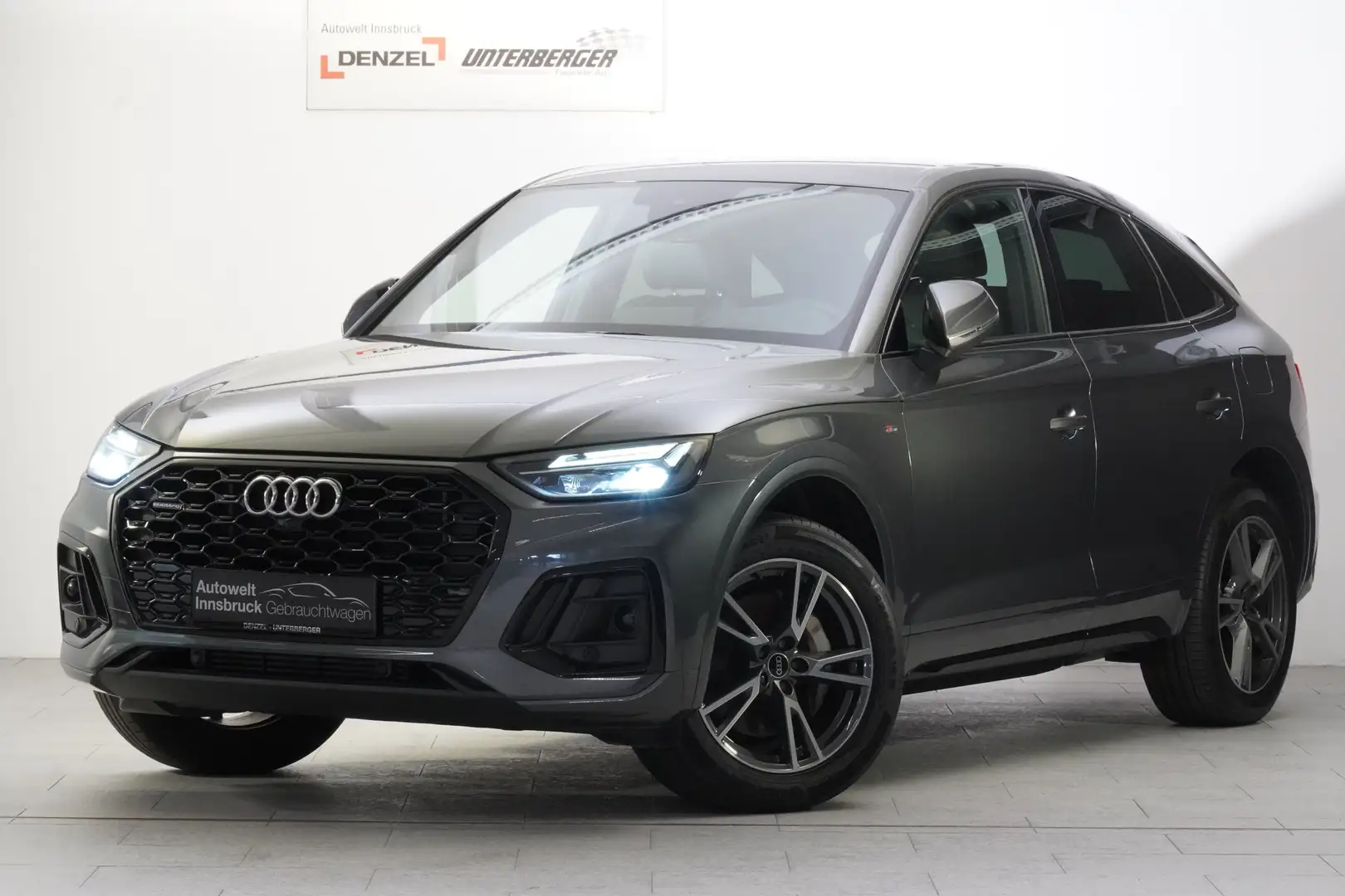 Audi Q5 Sportback 50 TFSI e quattro S-line S-tronic Grau - 1