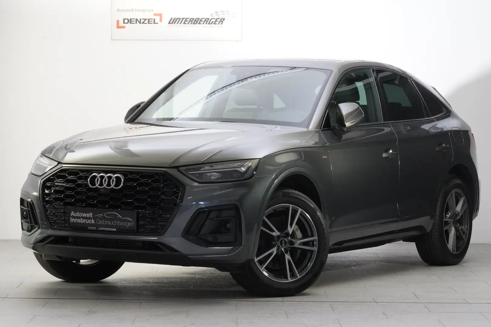 Audi Q5 Sportback 50 TFSI e quattro S-line S-tronic Grau - 2