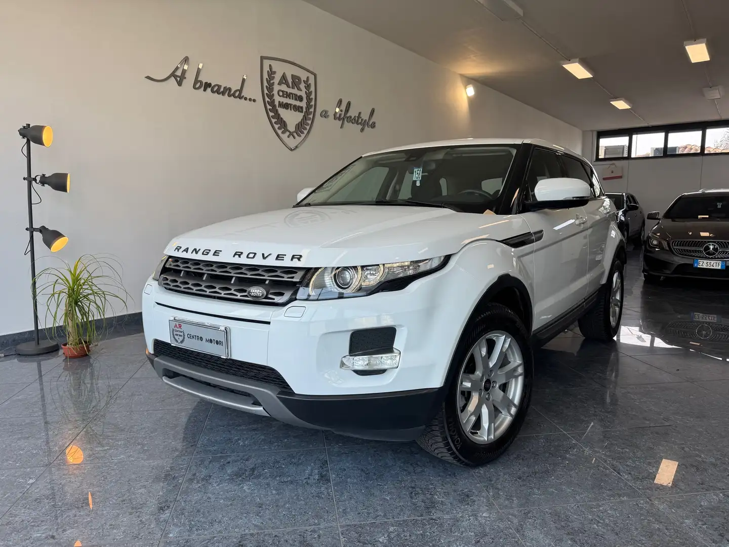 Land Rover Range Rover Evoque 5p 2.2 td4 Tech Pack 150cv Fari Led Tagliandata Weiß - 1