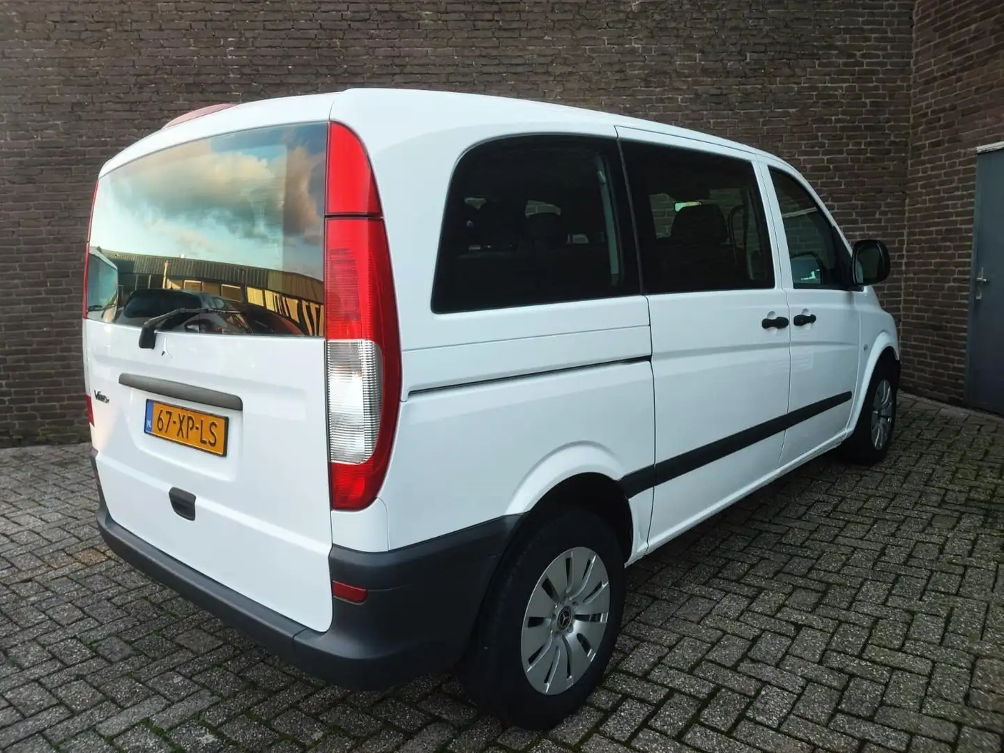 Mercedes-Benz Vito 109 CDI 9 Persoons Marge (incl. BTW &BPM) Wit - 2