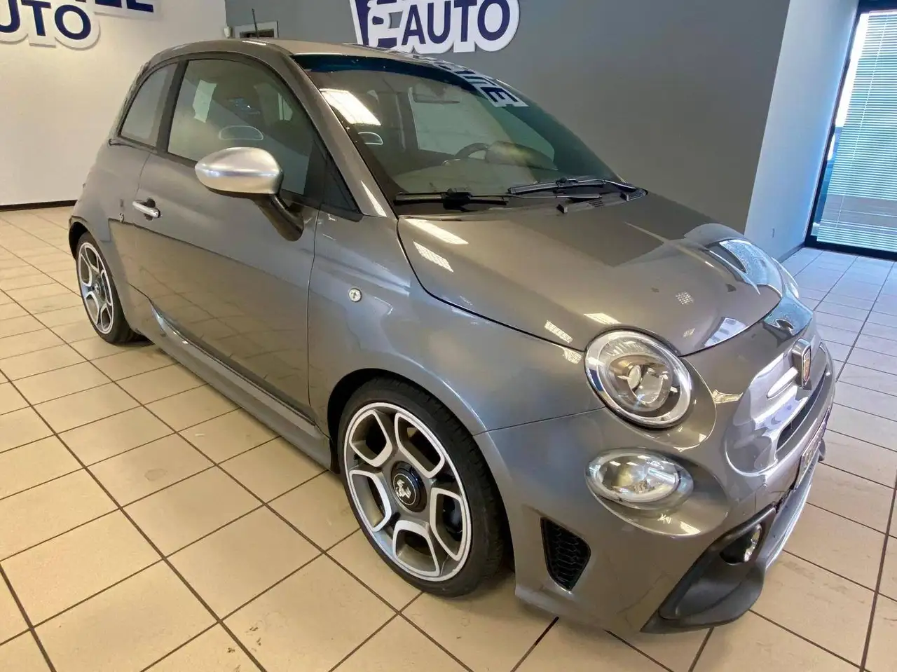 Abarth 595 2021 — фото 13