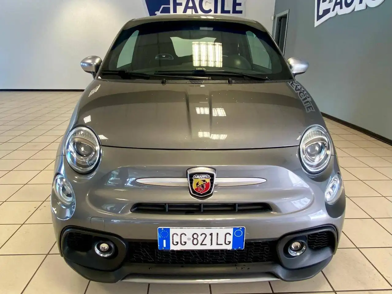 Abarth 595 2021 — фото 11