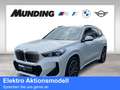BMW iX1 xDrive30 A M Sportpaket Head-Up|Navi|MFL|DAB|PDC Weiß - thumbnail 1