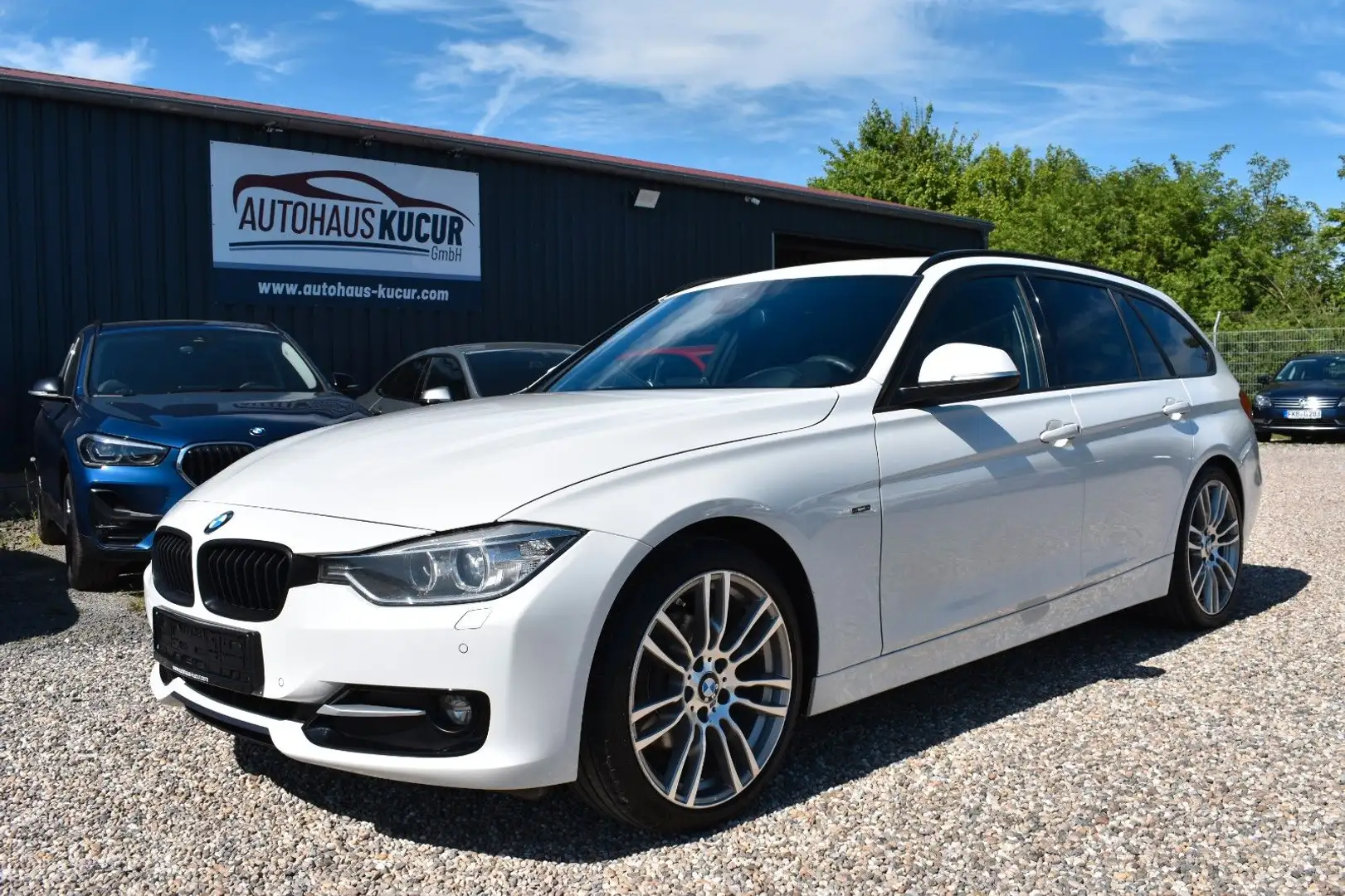 BMW 320 d Touring Sportline Automatik AHK HUD Weiß - 1