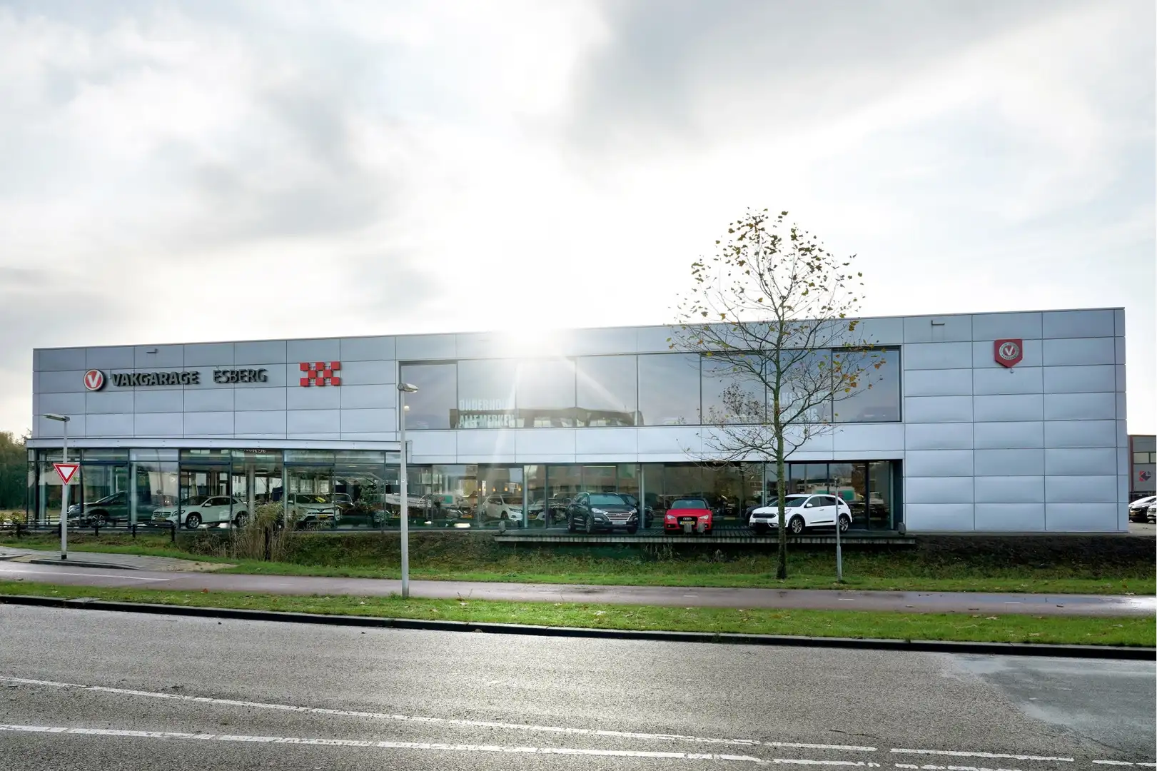 MINI Cooper SE Countryman Mini 2.0 ALL4 PHEV PLUG-IN AUTOMAAT,LED,NAV,H&K SO Gris - 2