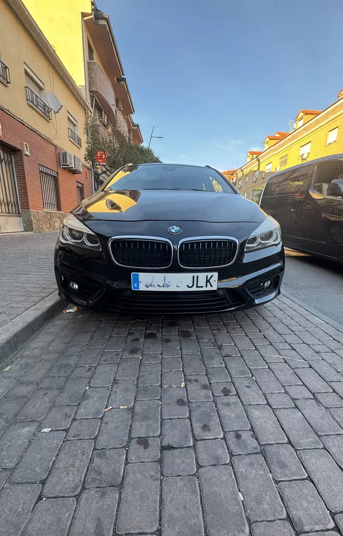 BMW 218 218d Active Tourer xDrive - 1