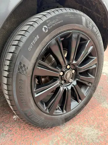 Land Rover Range Rover Evoque view 10