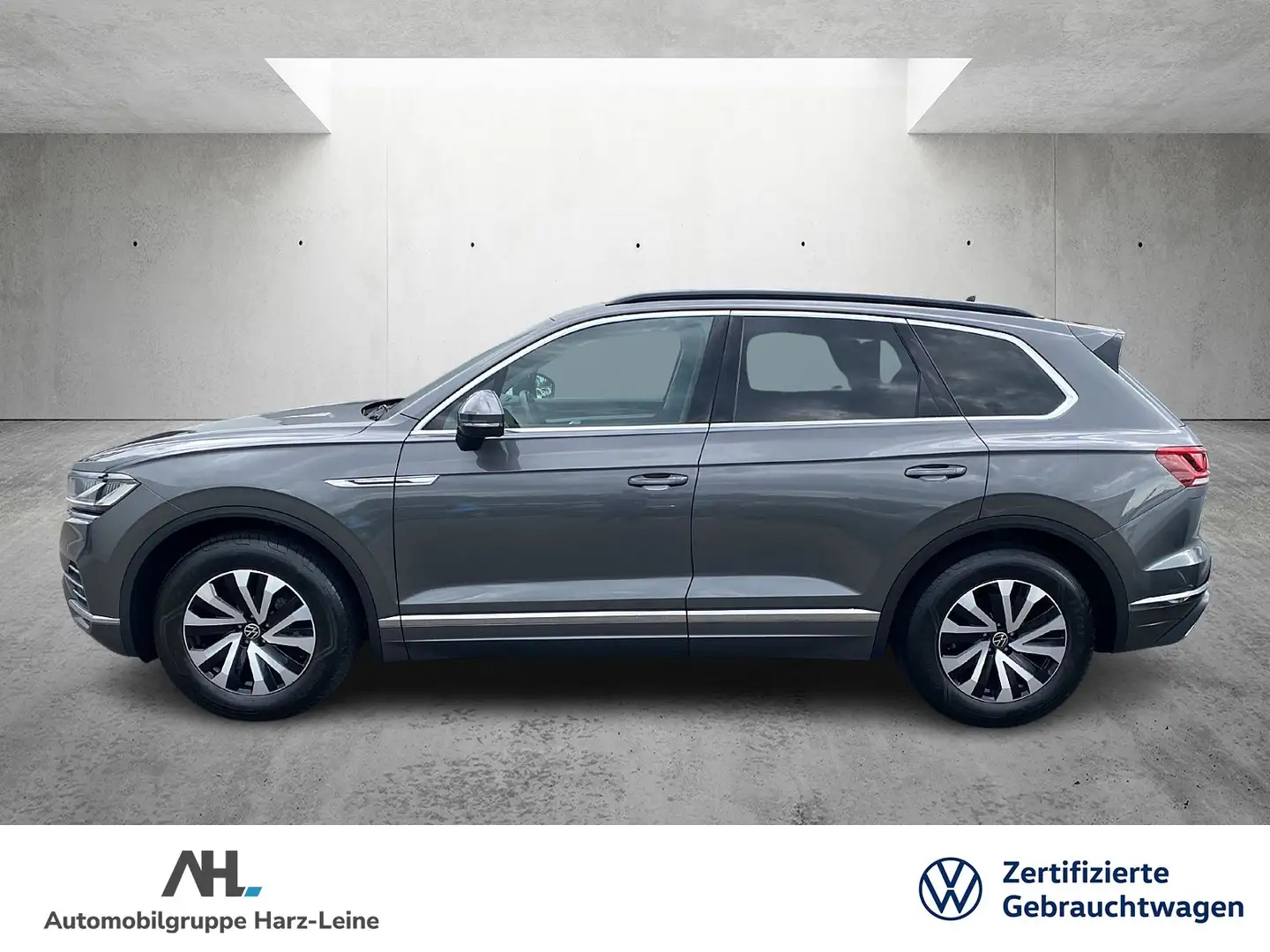 Volkswagen Touareg 3.0 TDI Elegance 4M DSG LED Navi ACC AHK Luft Lede Grijs - 2