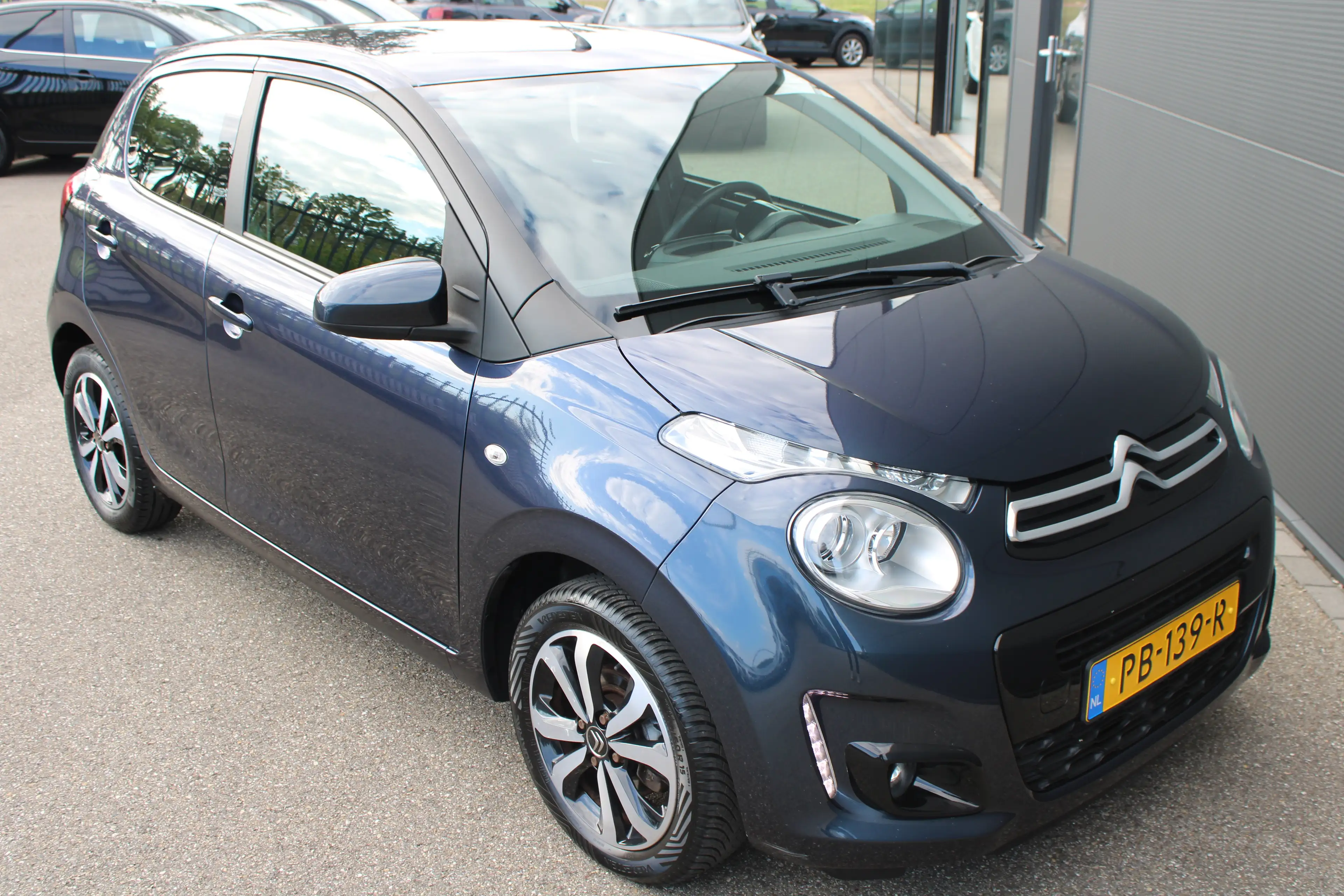 Citroen C1 1.0 VTi Shine | Automaat | Navigatie | Camera | Pa — photo 8