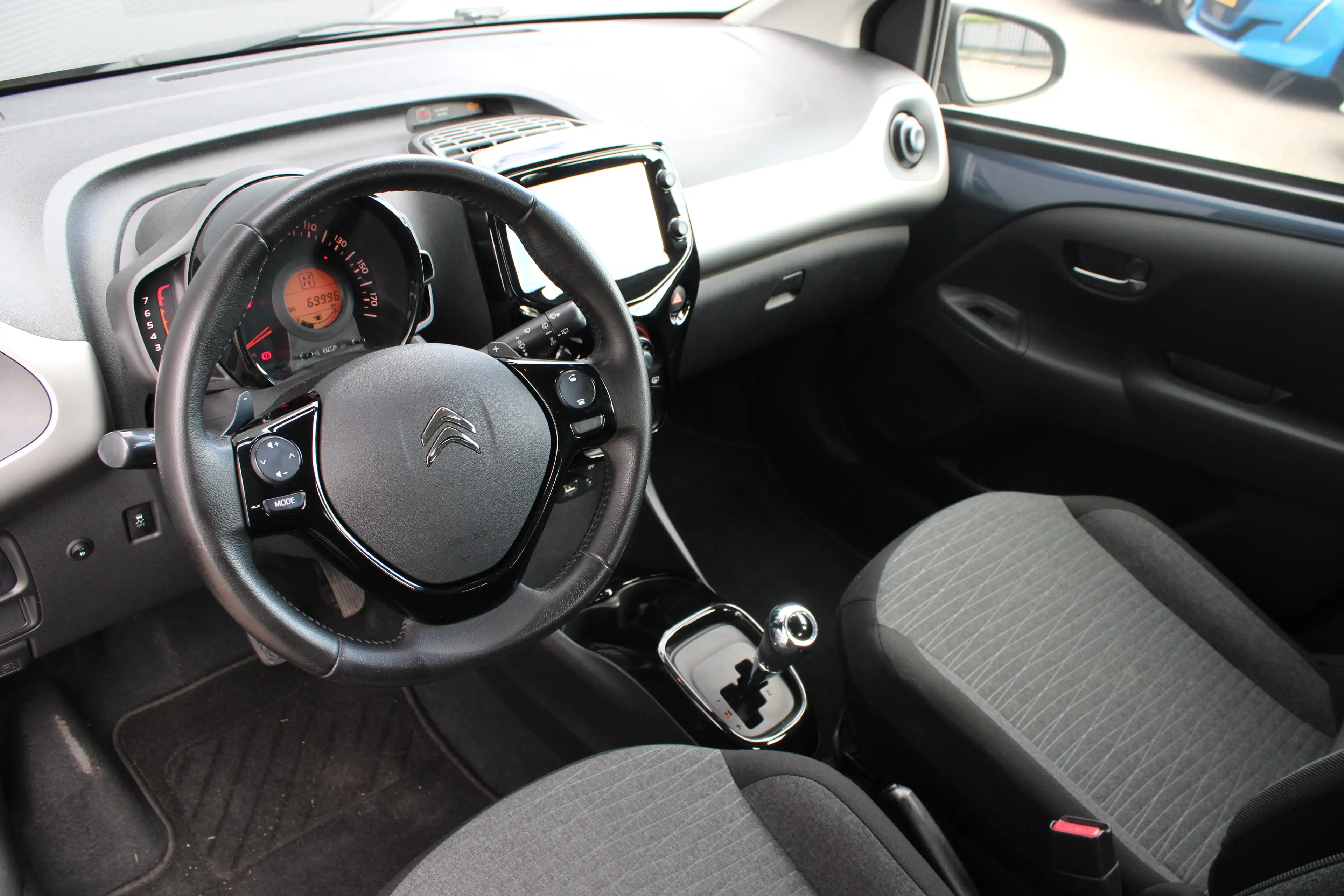 Citroen C1 1.0 VTi Shine | Automaat | Navigatie | Camera | Pa — photo 17