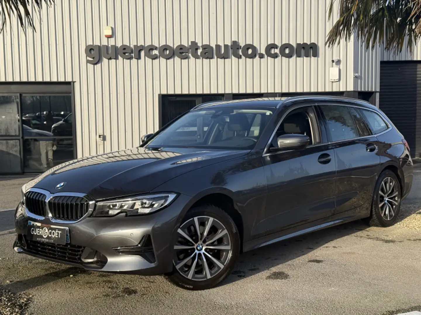 BMW 320 (G21) 320DA MH 190CH BUSINESS DESIGN Grau - 1