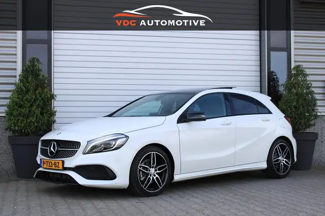 Mercedes-Benz A 180 AMG Pano | Camera | Carplay | Navi | LED | Night