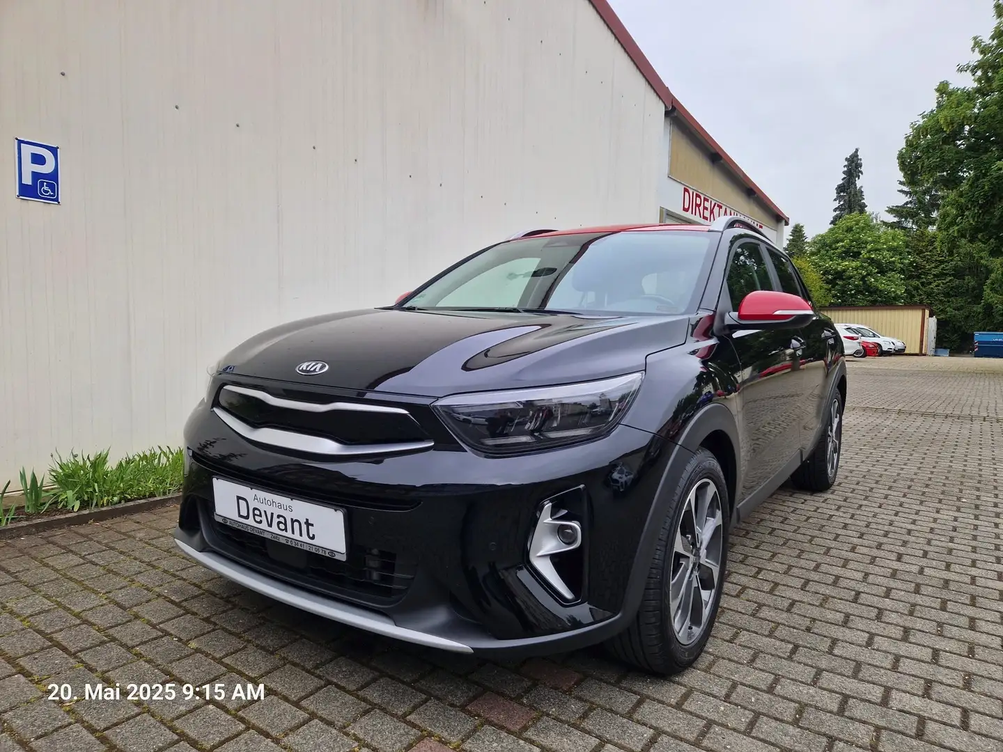 Kia Stonic Spirit Noir - 1