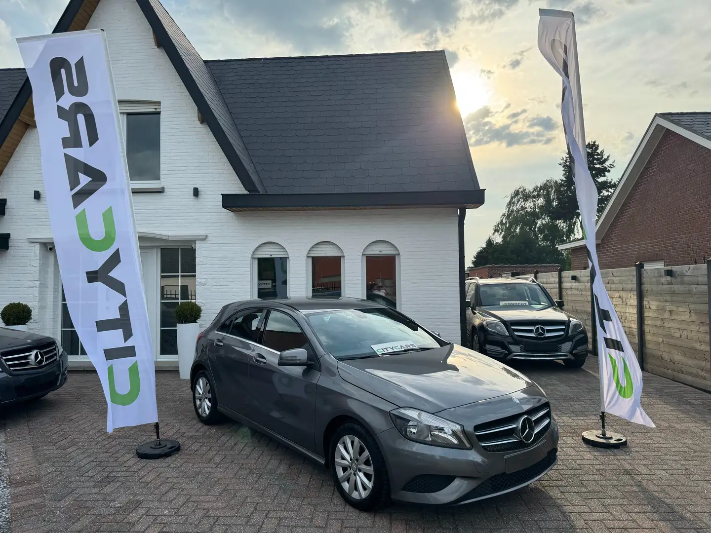 Mercedes-Benz A 180 BE-STYLE EDITION-EURO 6-1ste EIG+O.B. MERCEDES! Gris - 1