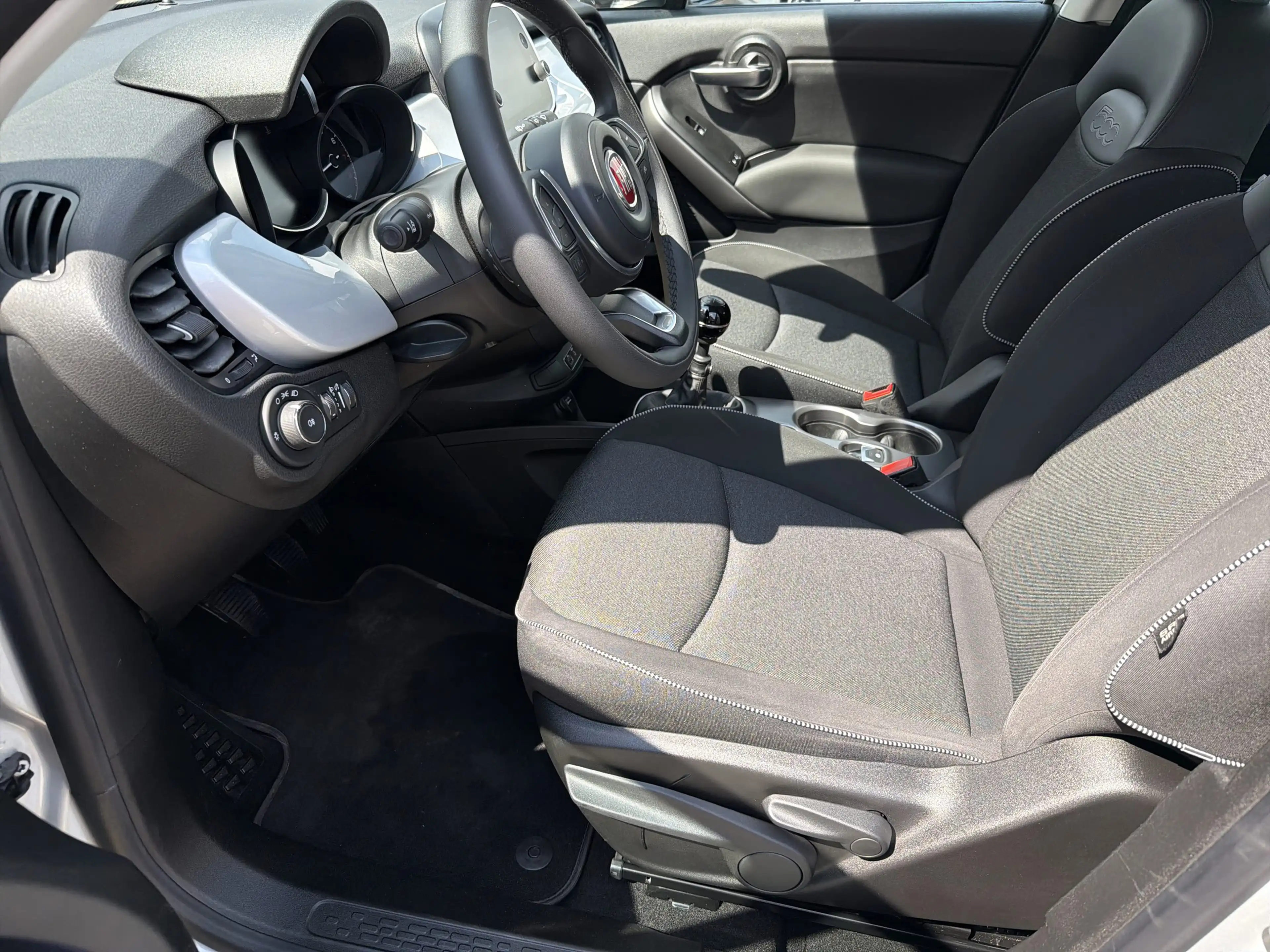 Fiat 500X 1.0 GSE Urban Kam.+PDC.Klima + AHK — photo 11