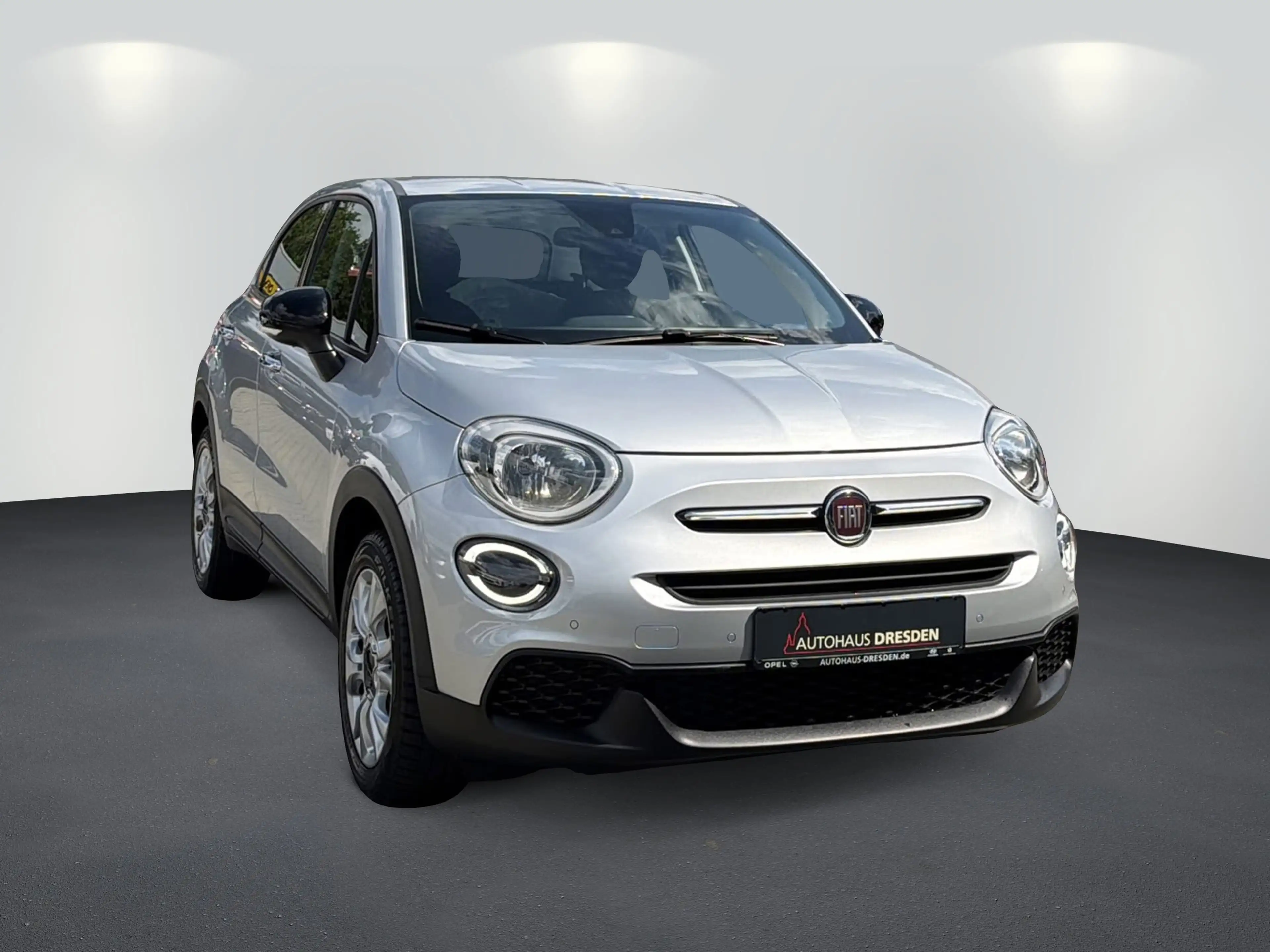 Fiat 500X 1.0 GSE Urban Kam.+PDC.Klima + AHK — photo 2