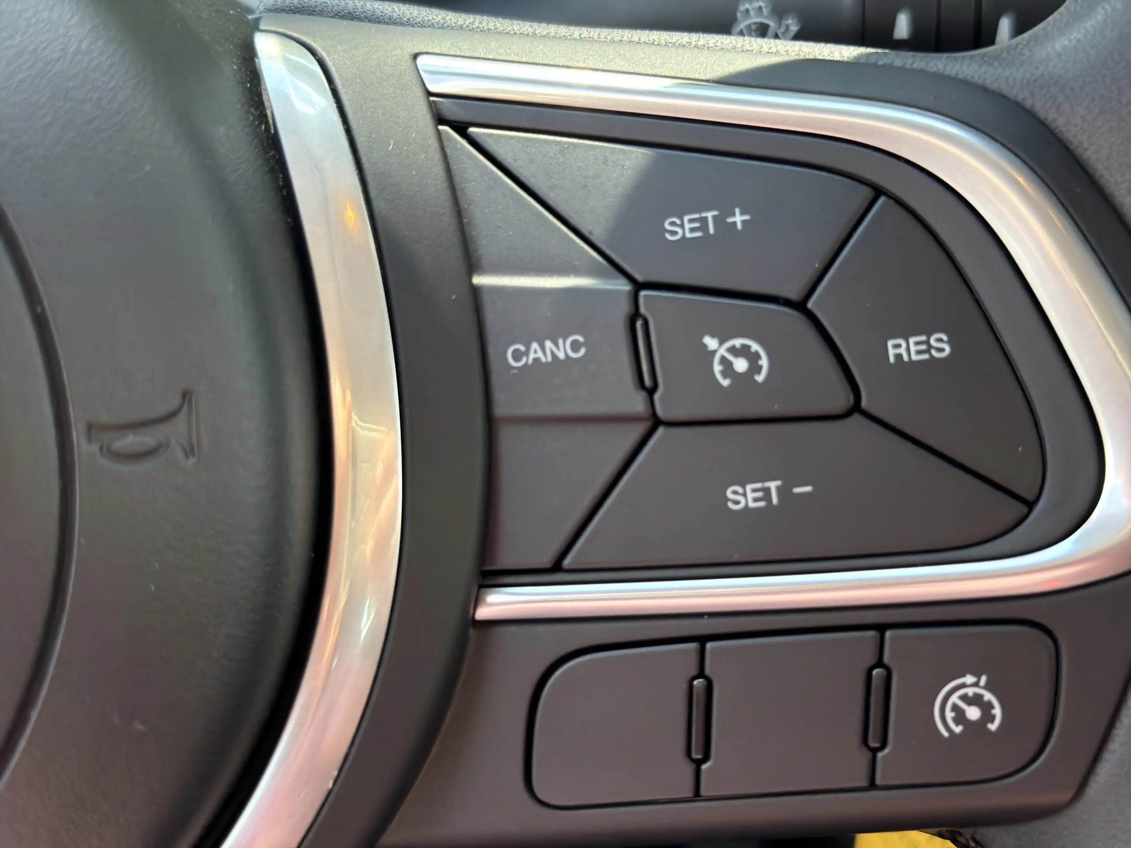 Fiat 500X 1.0 GSE Urban Kam.+PDC.Klima + AHK — photo 15